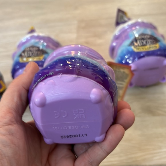 Magic mixies unopened 4 in the set nwt and perfect for Christmas gift giving - Picture 6 of 8